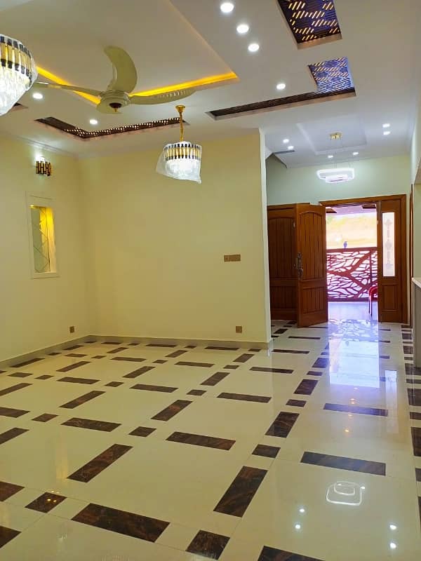 Gorgeous Prime Location 10 Marla House For Sale Available In Bahria Town Phase 8 36