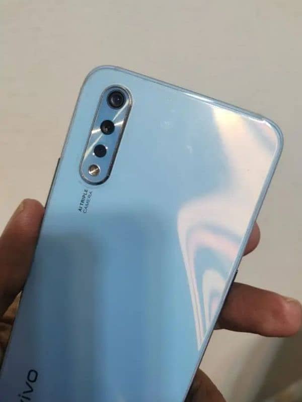 Vivo s1 5