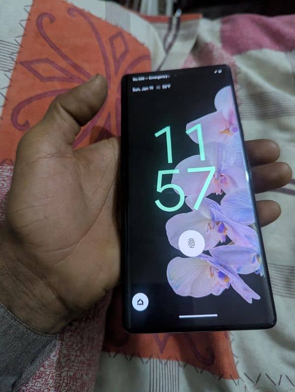 pixel 6pro 12 gb 256gb non pta 4month sim time available 8