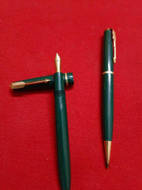 Parkar foundation pen and pencil set fountain pen 14 K Gold nib 1