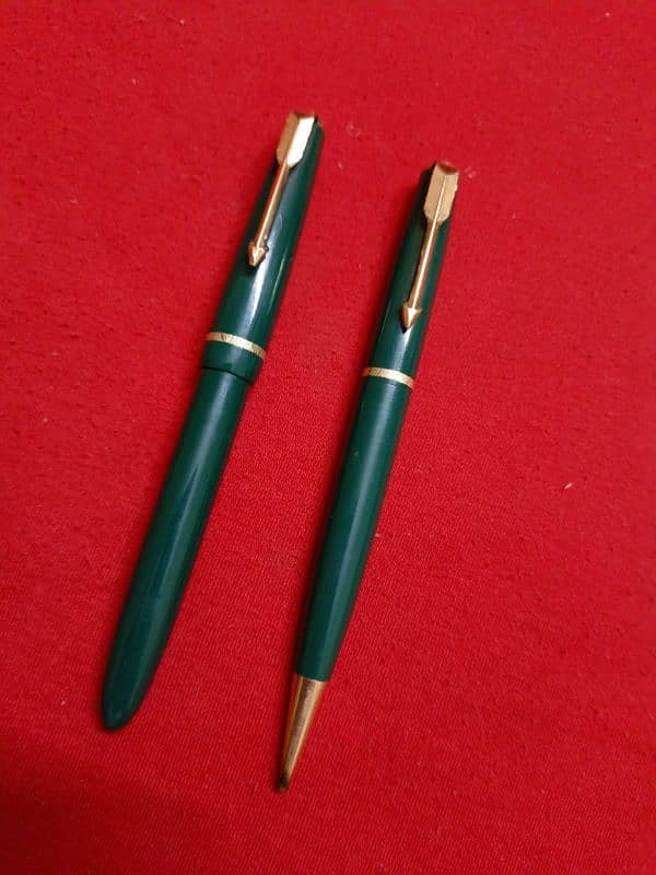 Parkar foundation pen and pencil set fountain pen 14 K Gold nib 2