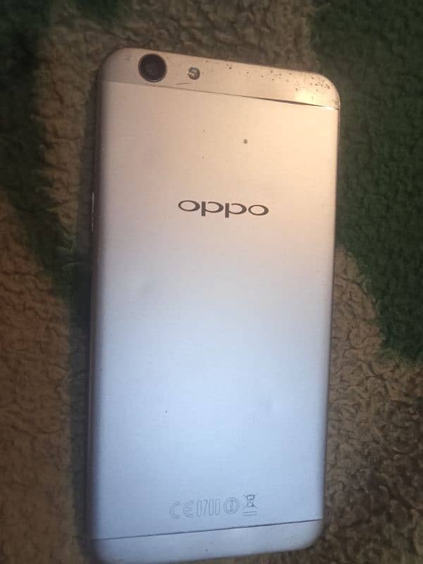 Oppo F1s 3