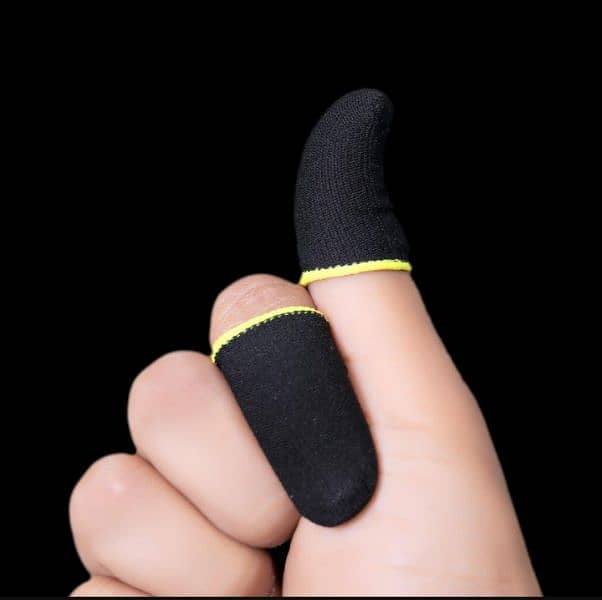 gaming thumb sleeves of 6pac 1