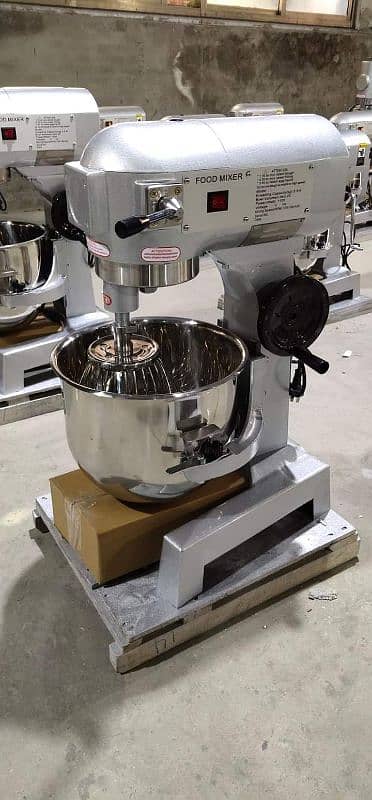 Commercial Kitchen equipment Consultant pizza oven proffer dough mixer 7