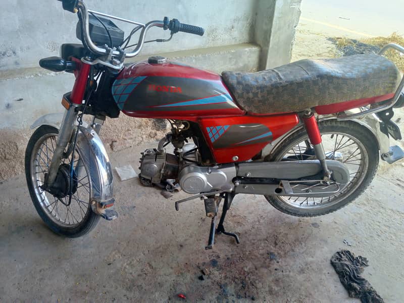 Honda Cd DaDU NUM 2