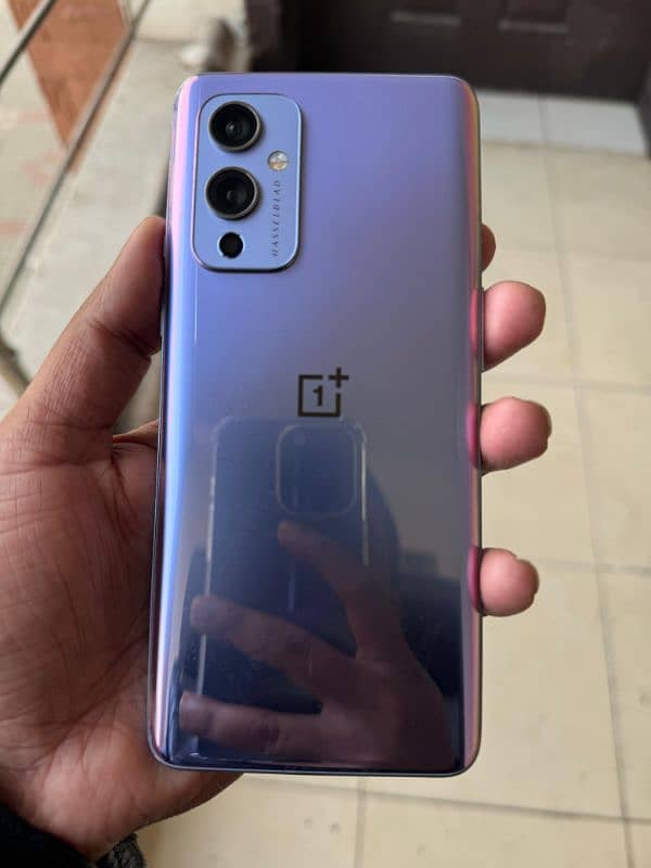 OnePlus 9, 12gb ram 256gb storage Global model 2