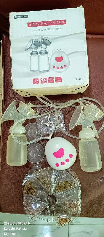 Double Electric Breast Pump with Rechargeable Battery operated 1