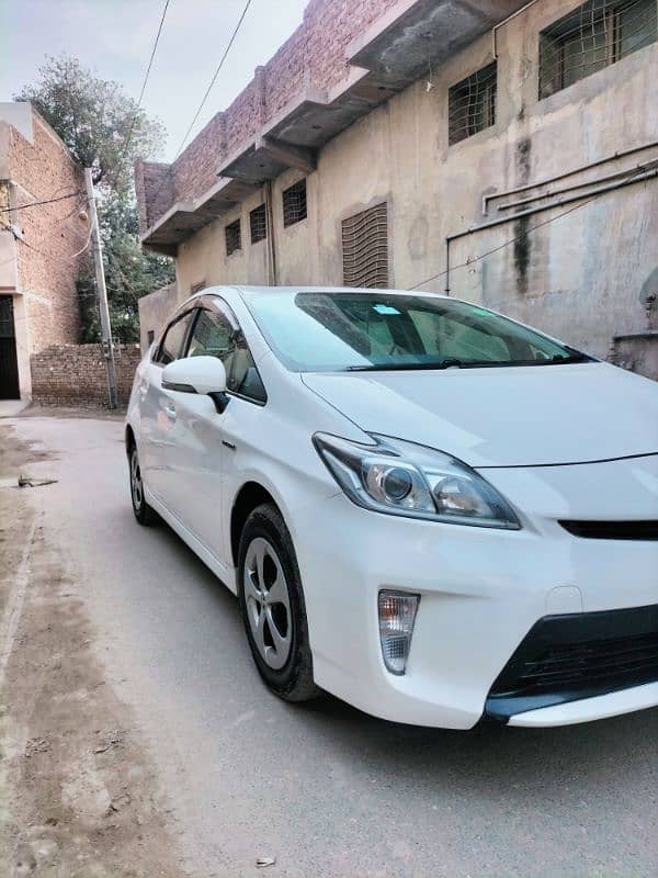 Toyota Prius 2018 3