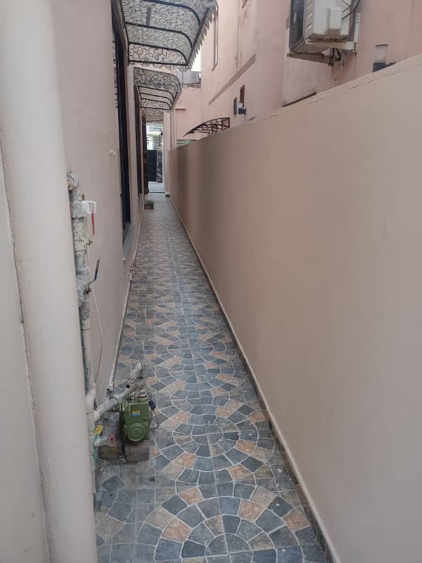 Prominently-Located 12 Marla House Available In Johar Town Phase 1 - Block E2 35