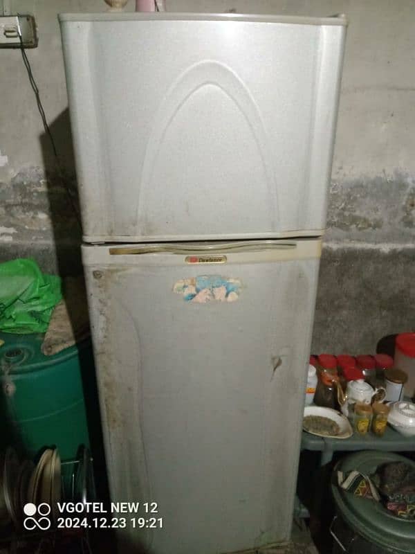 HVY Dawlance Refigerator & freezer 2