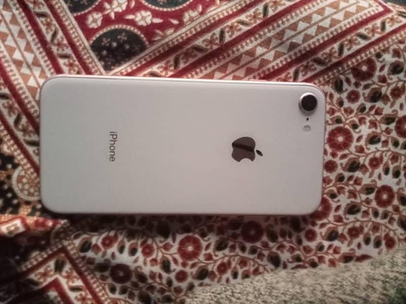 iPhone 8 Non PTA for Sale 2