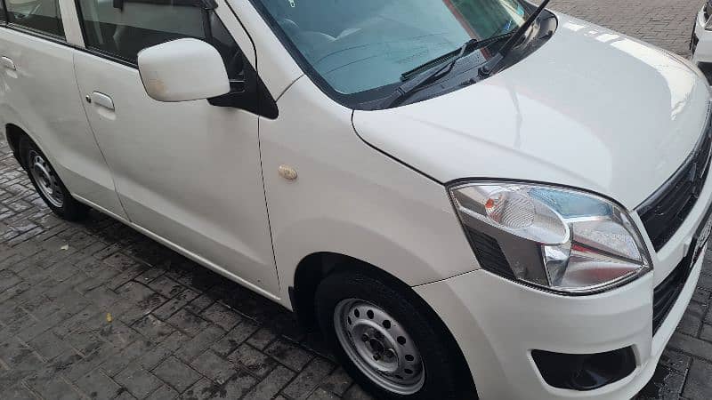 Suzuki Wagon R 2017 8