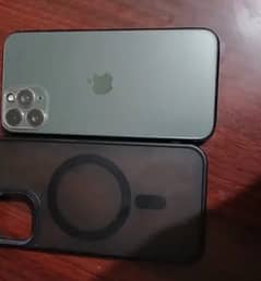 iPhone 11pro argent sale need cash no exchange read discription