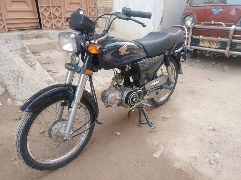 Honda CD 70 Model 2024 2