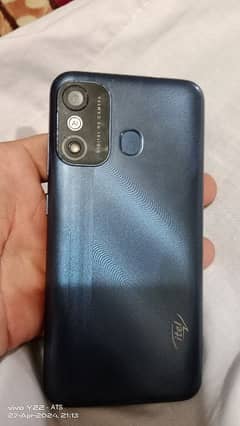 vivo y22. . .