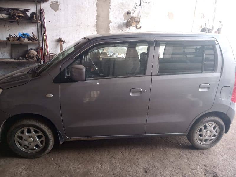 Suzuki Wagon R 2022 8