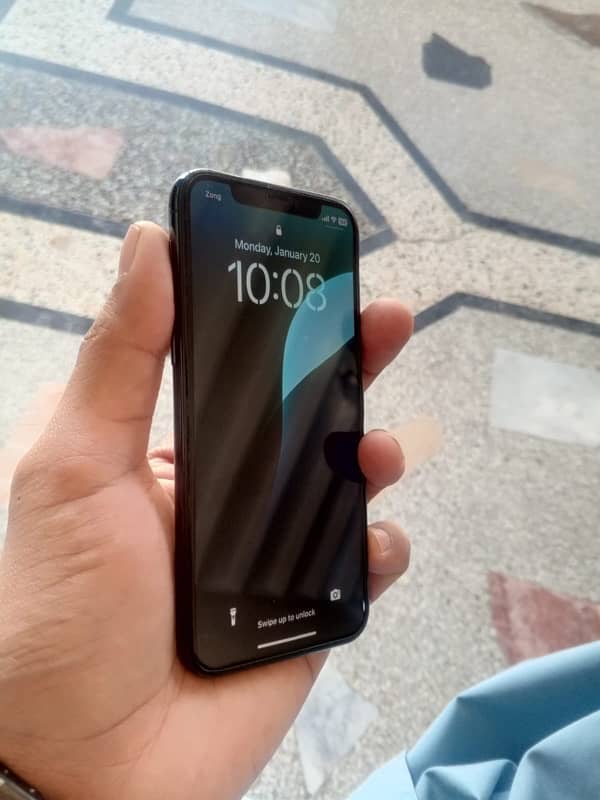 iphone 11 pro 5