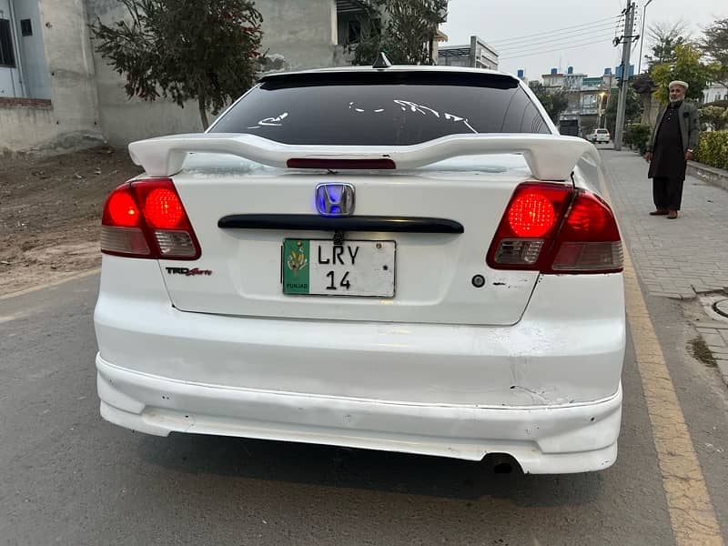 Honda Civic VTi 2004 1