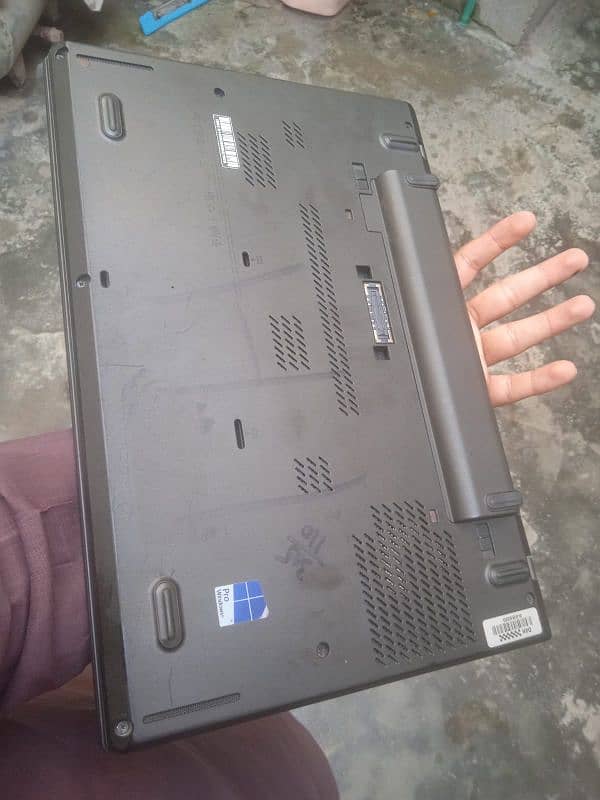 Lenovo think pad i5 6 generation 1