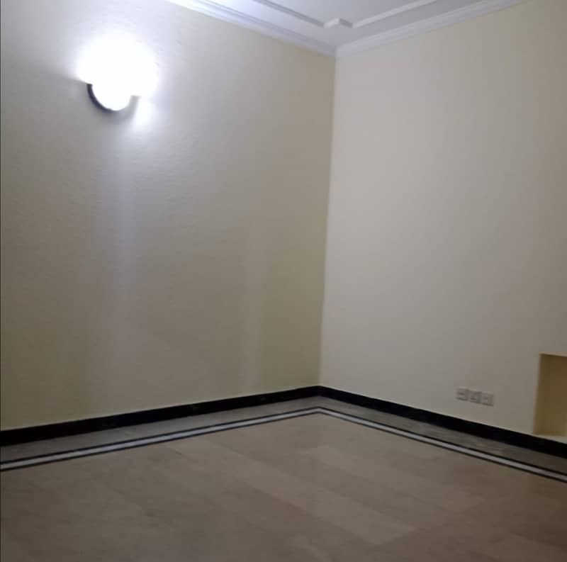 10 Marla Lower Portion For rent Available In Sabzazar Scheme 1