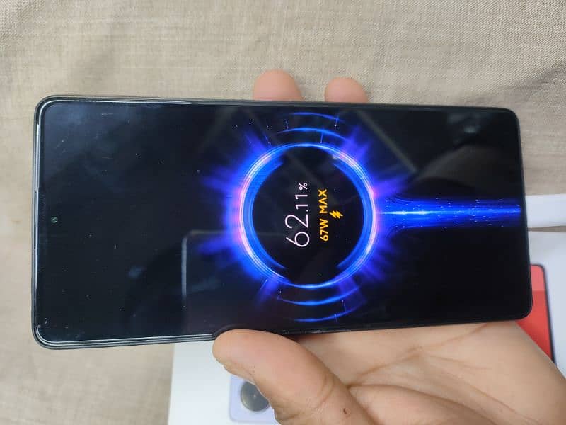 Redmi Note13 pro 8+256Gb 200 m p 7