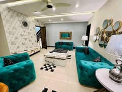 1Bed Neat & Clean Safe & Secure flat for daily Basis Bahria town