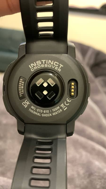 Garmin Instinct Crossover Standard 3