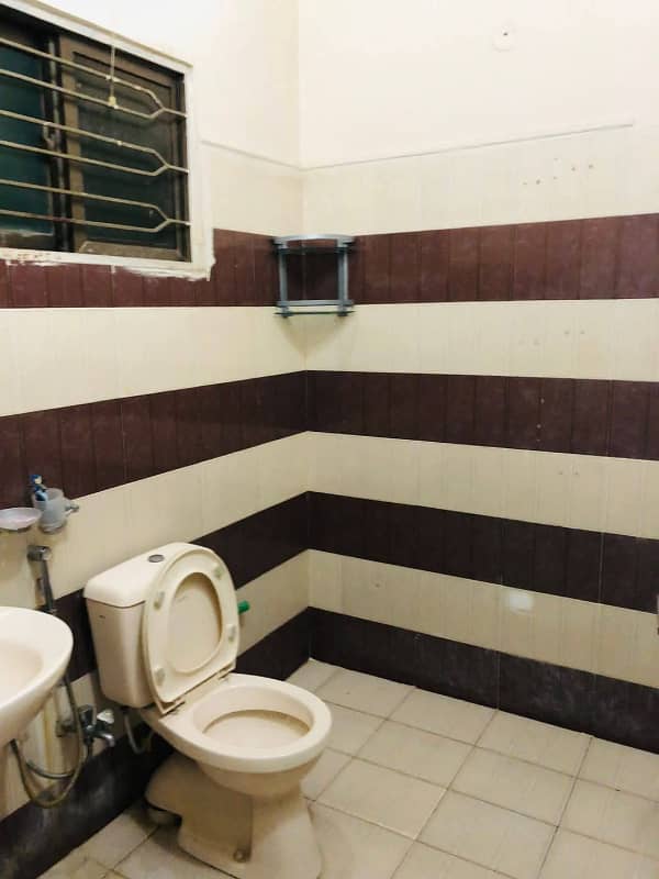 8 Marla Upper Portion for Rent in Johar Town for Family 8