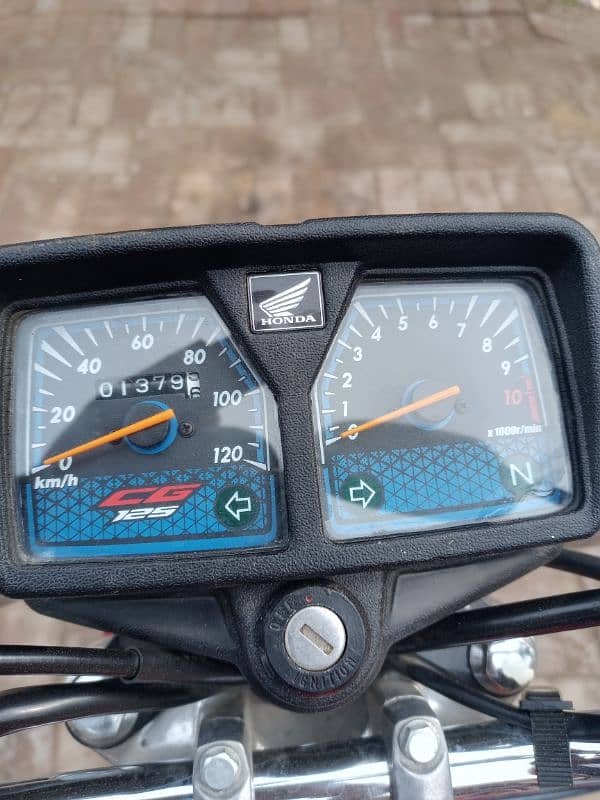 Honda CD 125, 2024 model 4