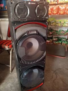 Adiounic sapkear Dj 700