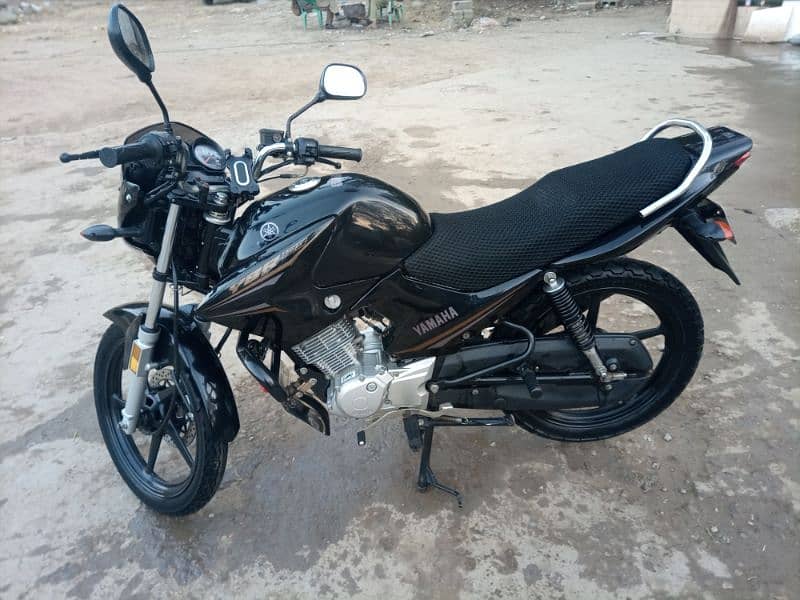 Yamaha YBR Whatsapp 03020543386 7