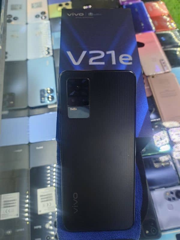 vivo21e 8+128 16