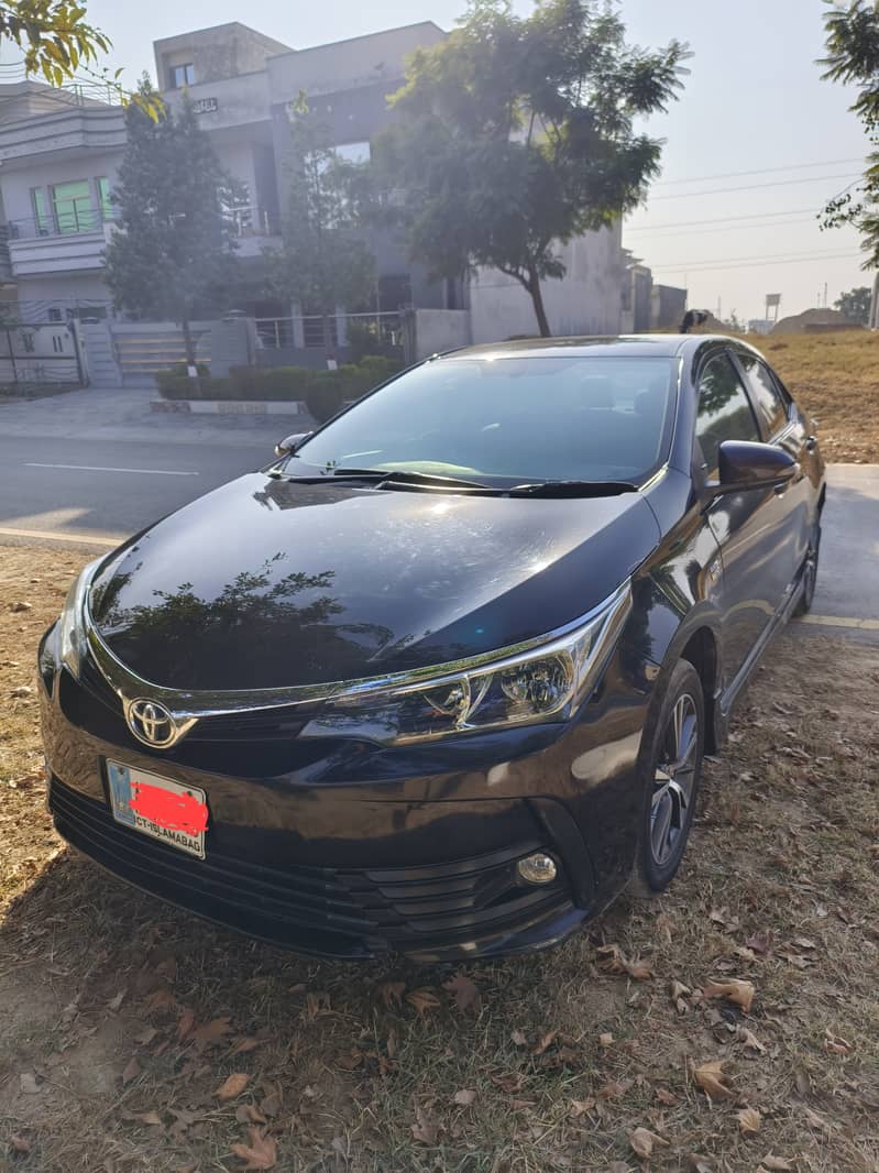 Toyota Corolla 2019 Altis/115,000 km/Islamabad plate/Black/Alloy Rim 3