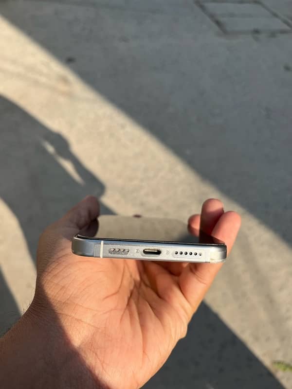 apple iphone 15 pro max jv non pta 2