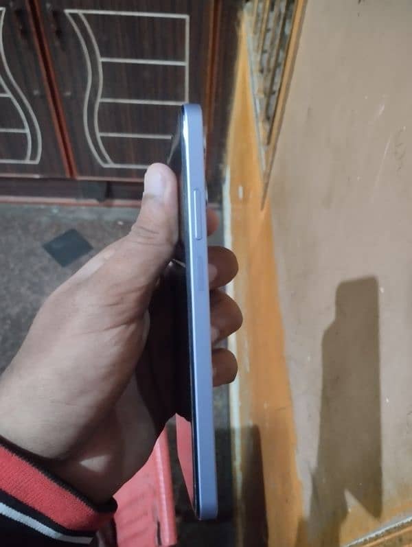 REALME NOTE 60 NEW 4