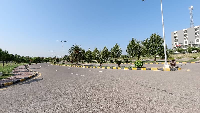 5 KANAL PLOT FOR SALE MPCHS Multi Residencia & Orchards Scheme 12