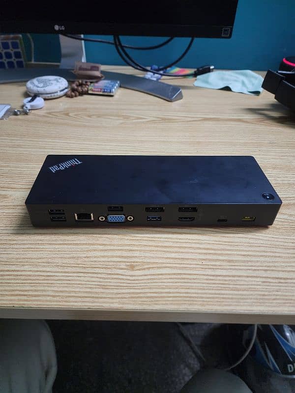 Lenovo thunderbolt 3 docking station gen 1 3