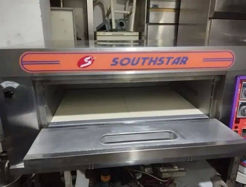 BBQ Counters | Breading tabels | Tosters | Pizza station 15