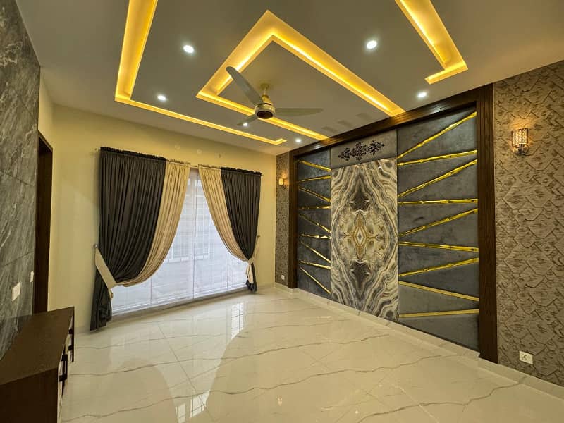 No Fake Prices 10 Marla Luxury Designer House For Sale In Bahria Town Lahore In Low budget price 7