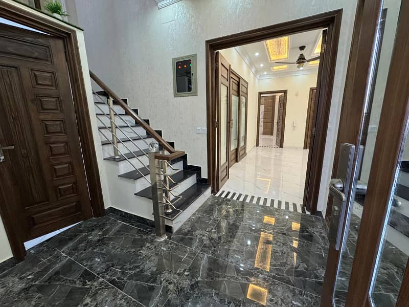 No Fake Prices 10 Marla Luxury Designer House For Sale In Bahria Town Lahore In Low budget price 17