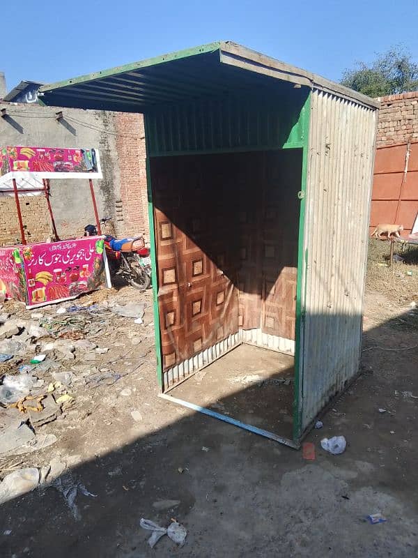 Mini mobile shop iron sheet cabin 3