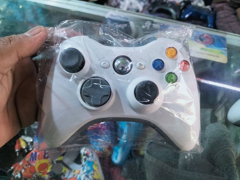 XBOX 360  Wirless Controler Orignal Microsot White Clour 03084017127 5