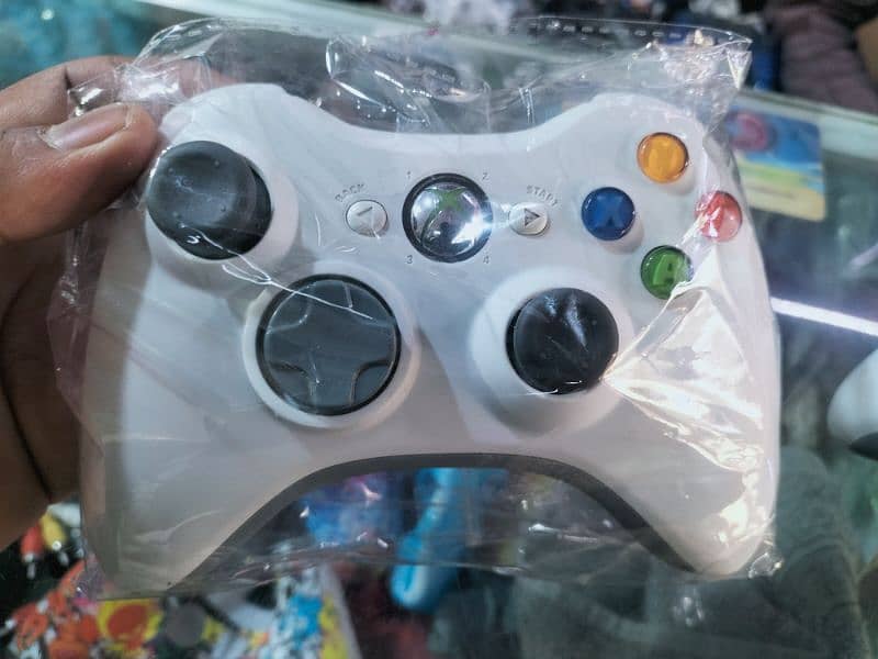 XBOX 360  Wirless Controler Orignal Microsot White Clour 03084017127 6