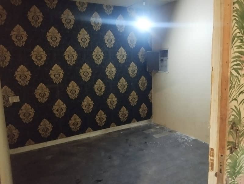 Ist Floor 900 Square Feet Office For rent In Model Town Link Road Lahore 3