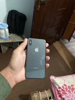 i phone x 64 gb storage orignal pannel orignal battery health73