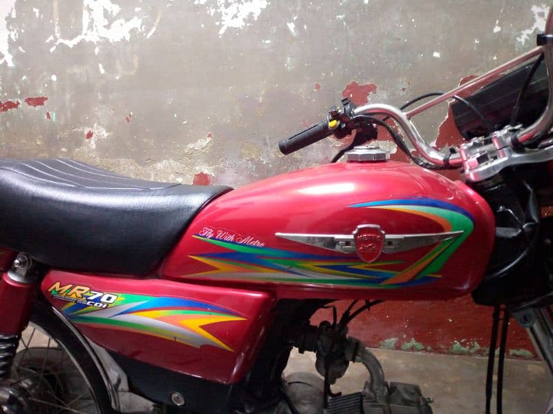 Metro 70 2024 model 10/10 condition bikul ok Hy 03055144761 0