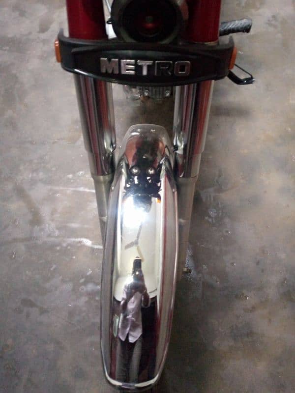 Metro 70 2024 model 10/10 condition bikul ok Hy 03055144761 12