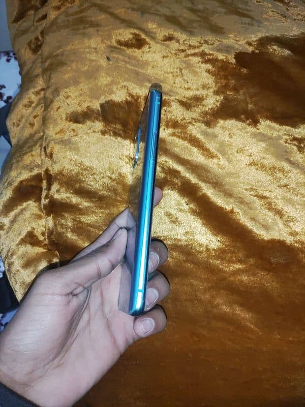 OnePlus 8T urgent sale 4