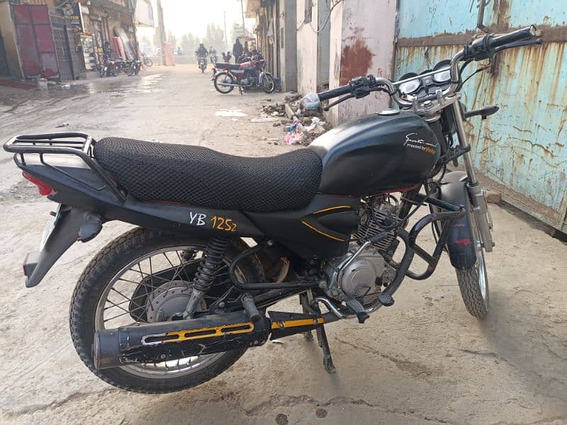 Yamaha yb 125z  bike for sale 3