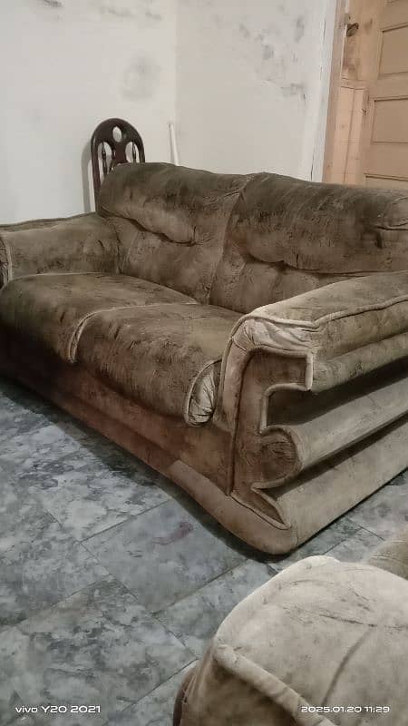 6 seater sofa 0